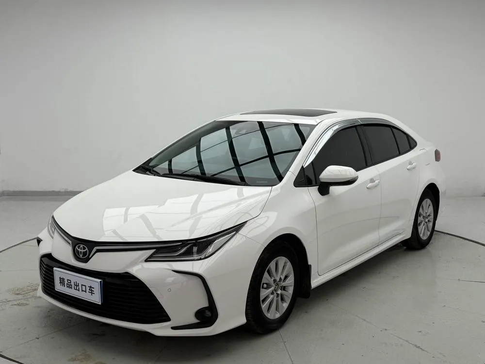 Toyota Corolla 1.5L CVT Elite Edition, 2023 — фото 1