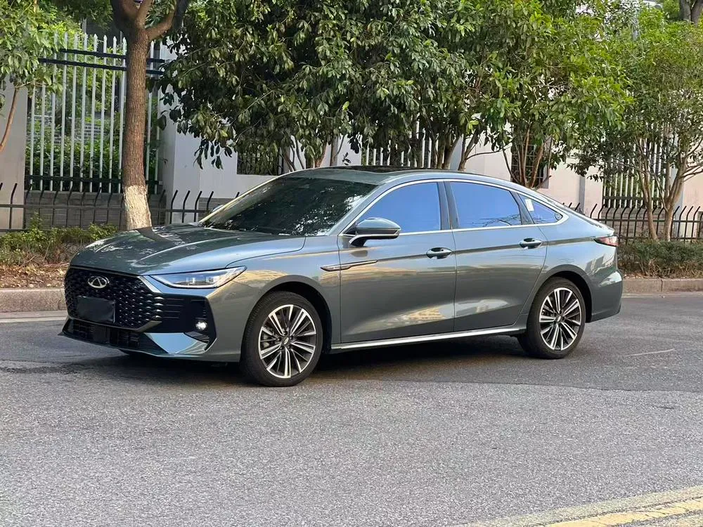 Chery Arrizo 8 PRO 1.6T DCT Люкс +, 2025 — фото 1