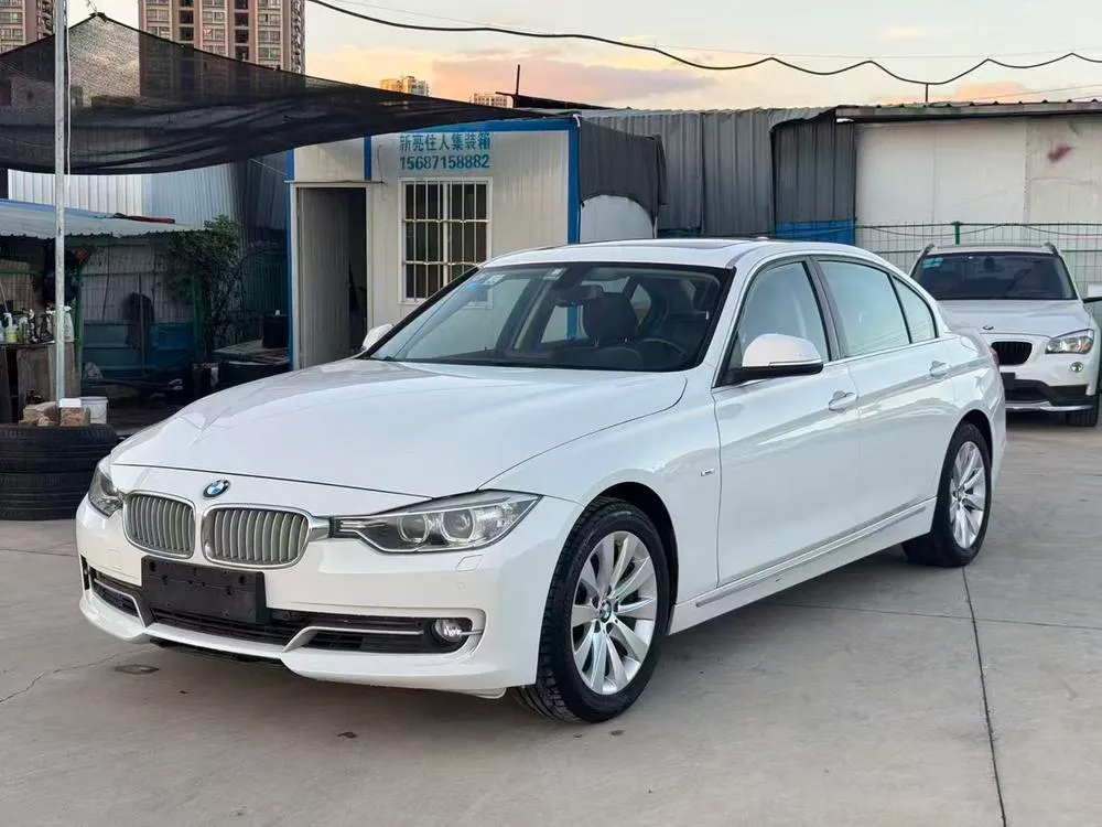 BMW 3-Series Facelift 320Li Style, 2013 — фото 1