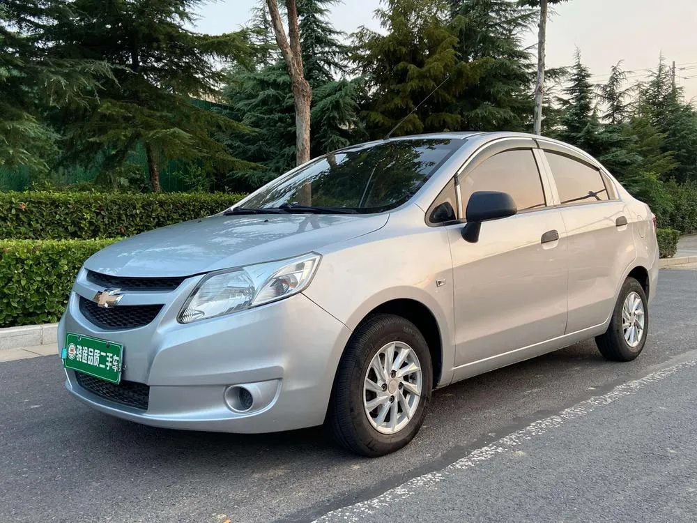 Chevrolet Sail Sedan 1.2L Manual Fashion Edition, 2013 — фото 1