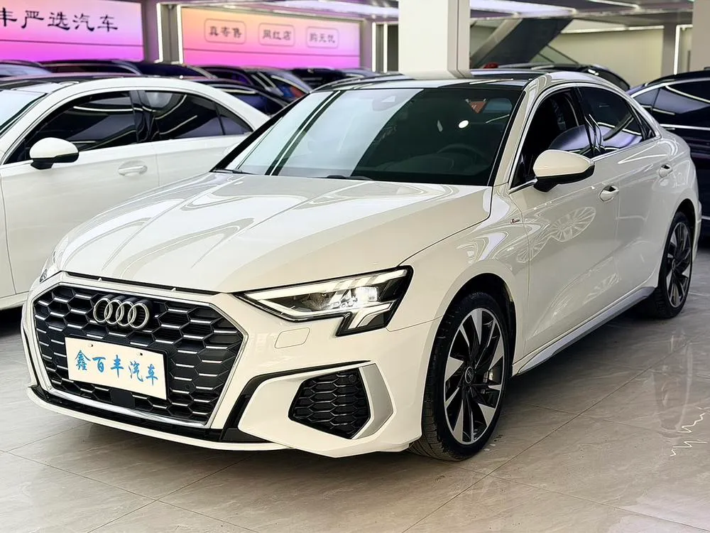 Audi A3 A3L Limousine 35 TFSI Fashion Sport Version, 2022 — фото 1