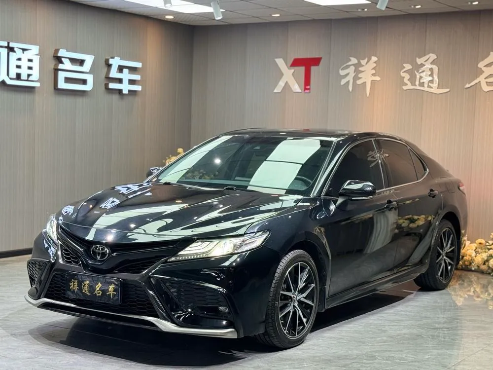 Toyota Camry 2.5S Style Edition, 2021 — фото 1