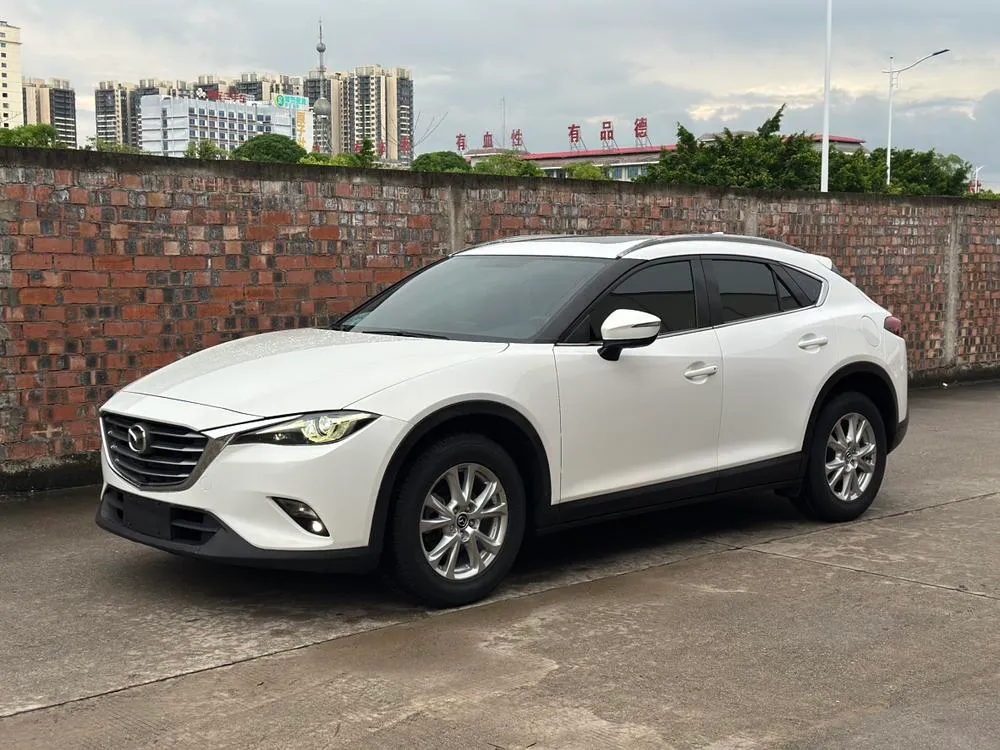 Mazda CX-4 2.0L Auto 2WD Blue Edition, 2016 — фото 1