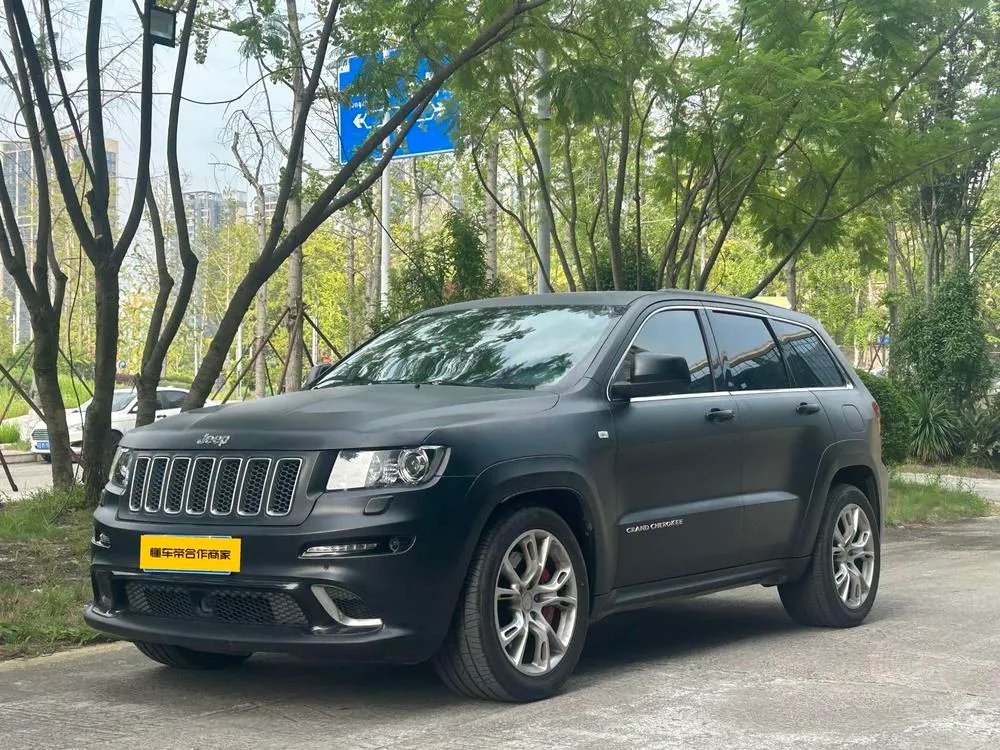 Jeep SRT, 2013