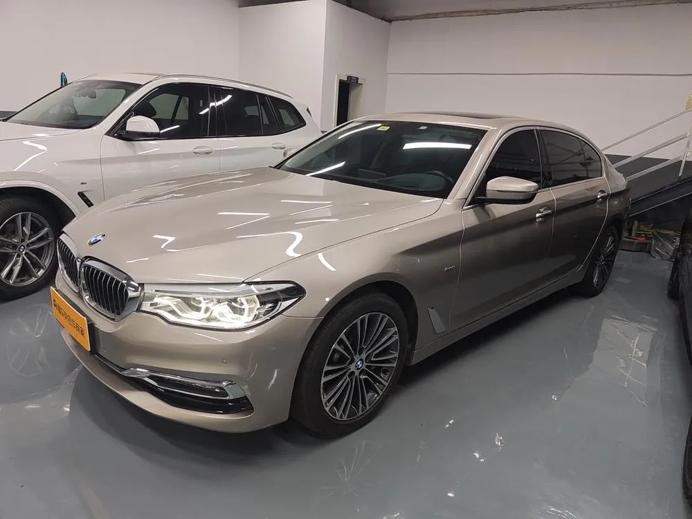 BMW 5-Series, 2018