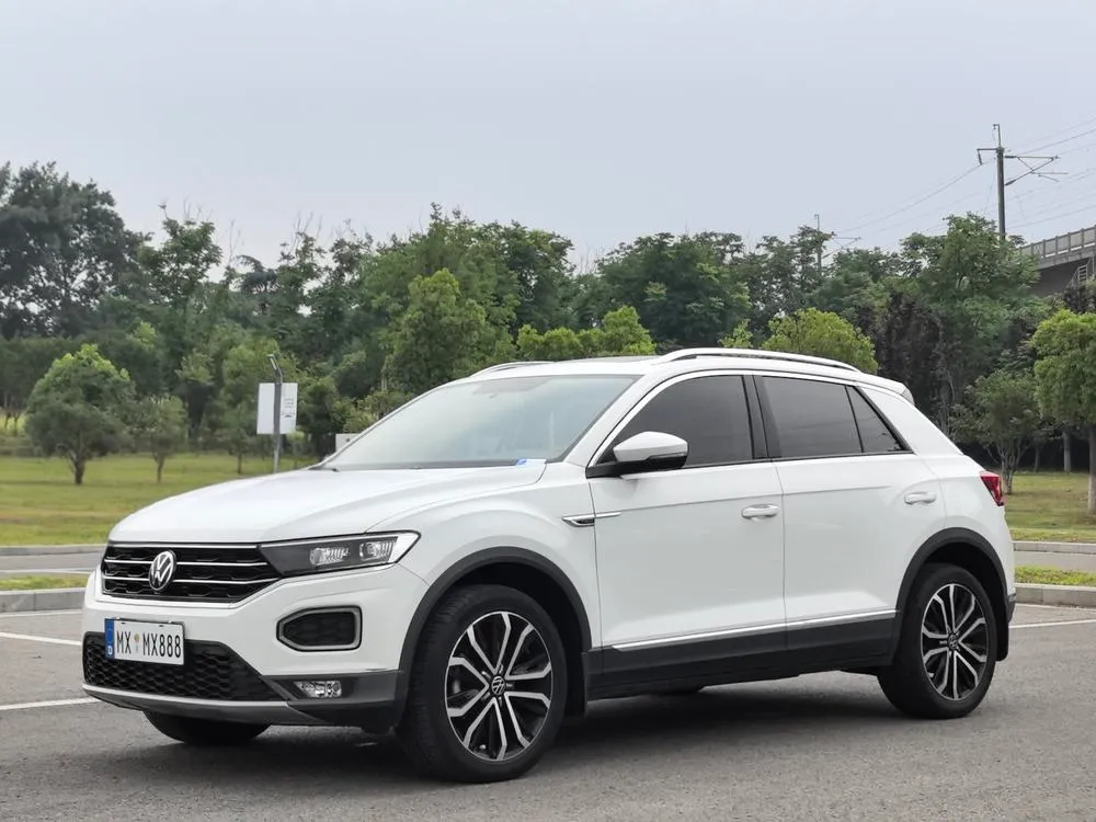 Volkswagen T-Roc, 2021