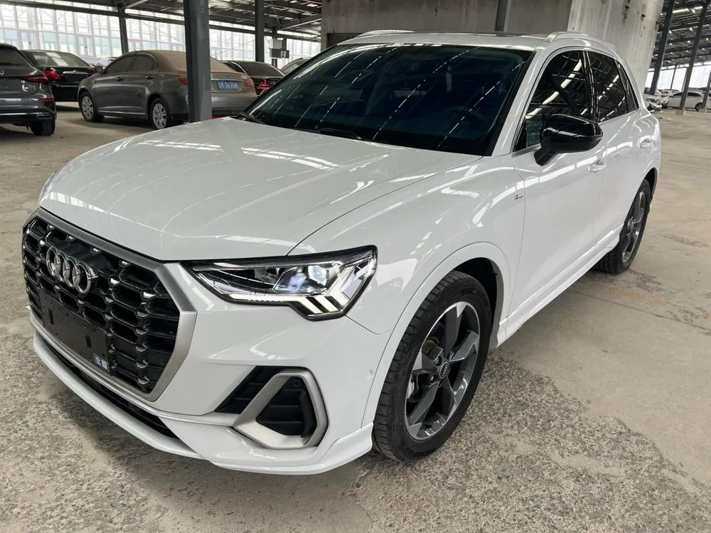 Audi Q3, 2023