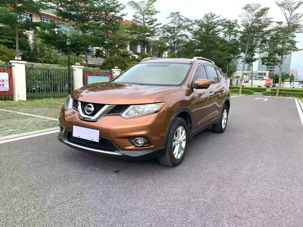 Nissan X-Trail 2.0L CVT Comfort Edition 2WD, 2014 — фото 1