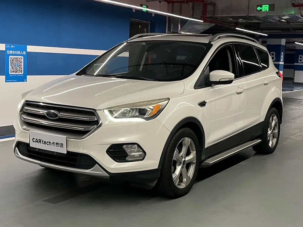 Ford Kuga, 2017