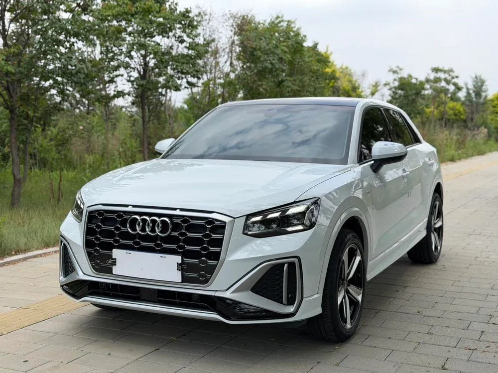 Audi Q2L, 2022