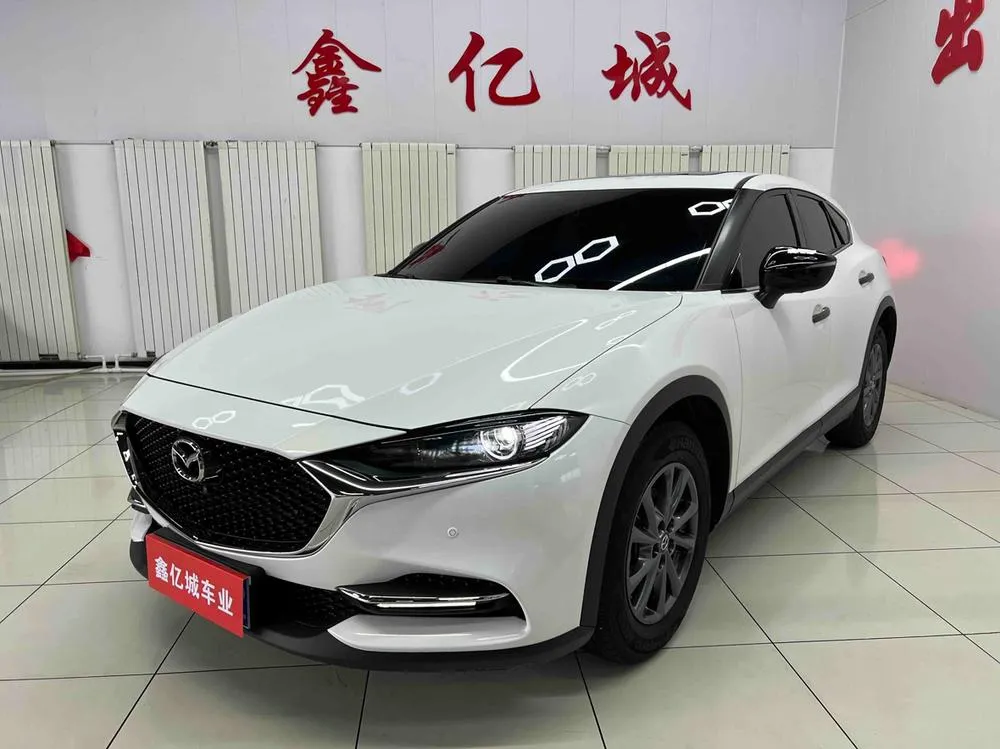 Mazda CX-4, 2021