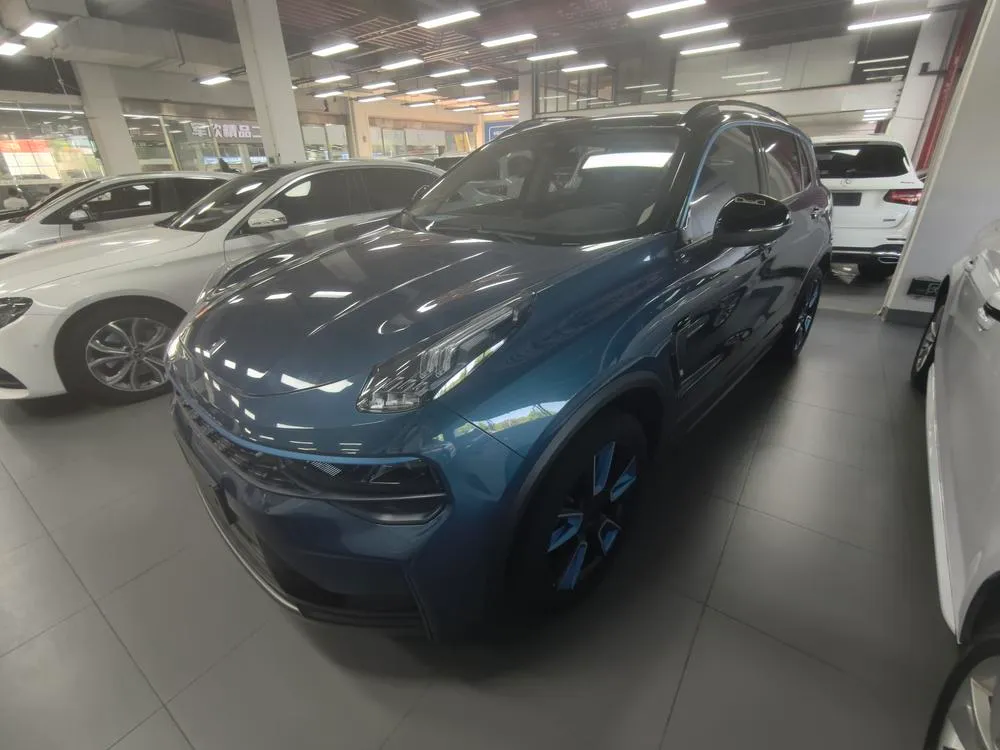 Lynk & Co 01, 2021