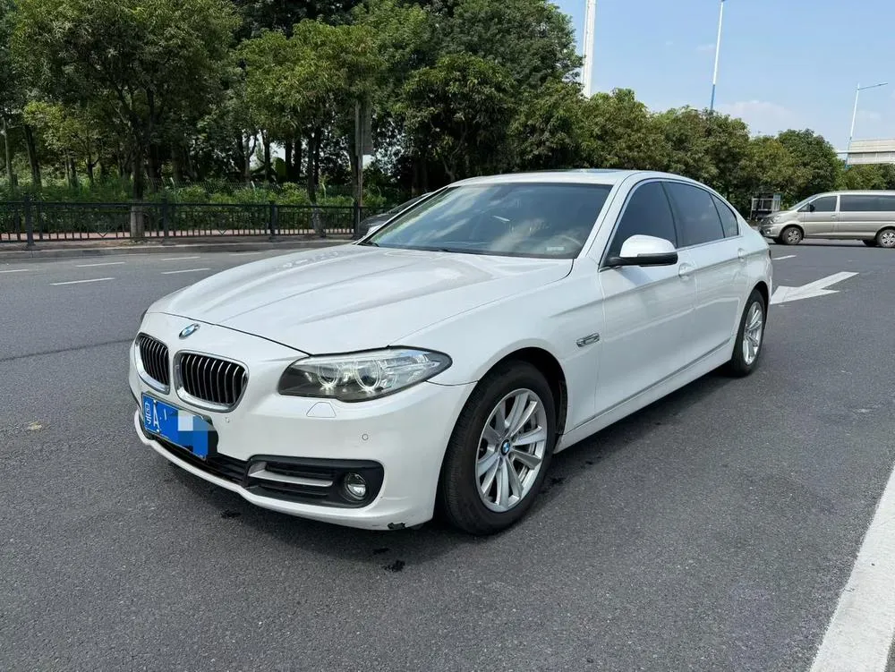 BMW 5-Series, 2017