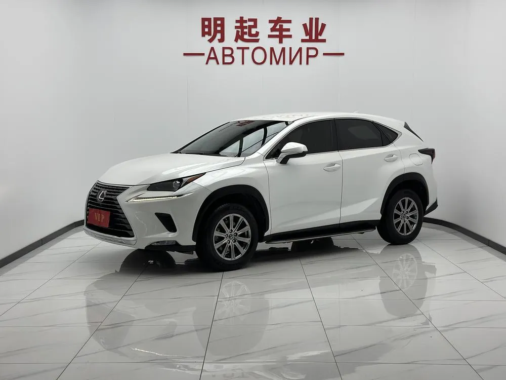 Lexus NX, 2020