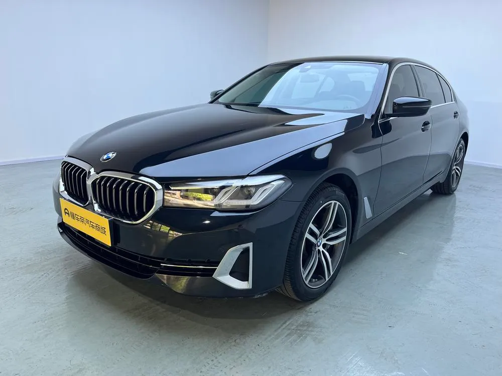 BMW 5-Series, 2023