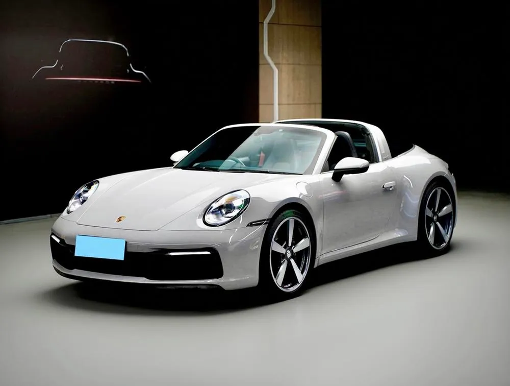 Porsche 911, 2022
