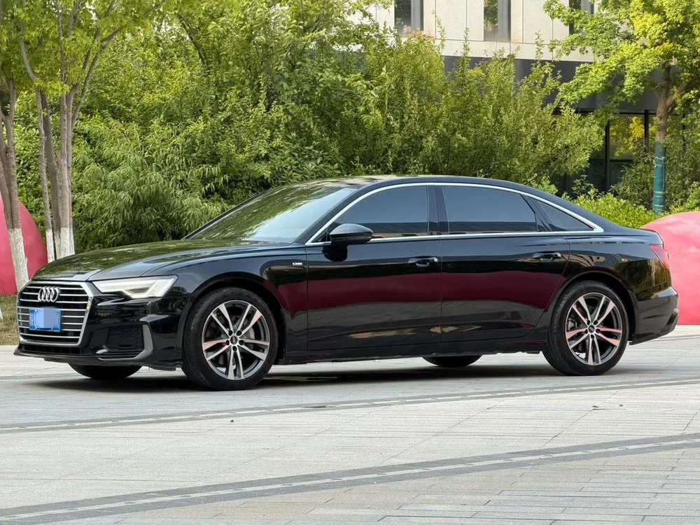 Audi A6L, 2022