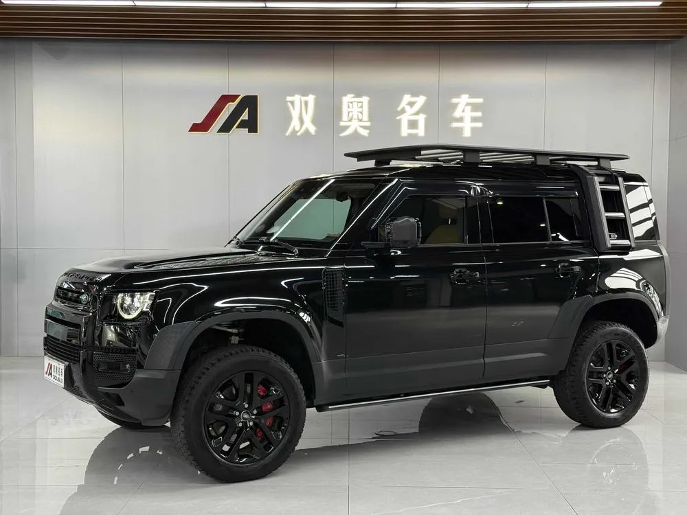 Land Rover Defender Facelift 110 3.0T P400 Black Special Edition, 2023 — фото 1