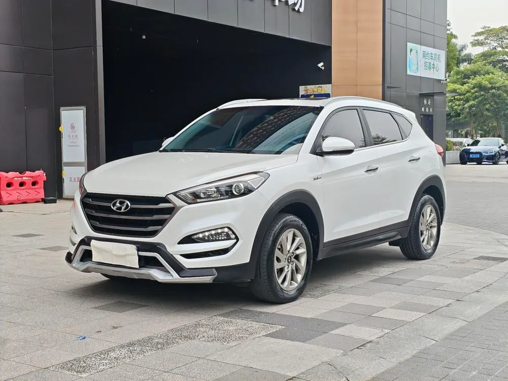Hyundai Tucson, 2015