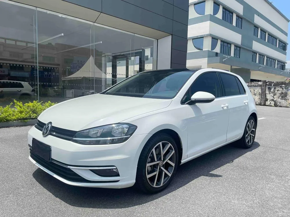 Volkswagen Golf, 2020
