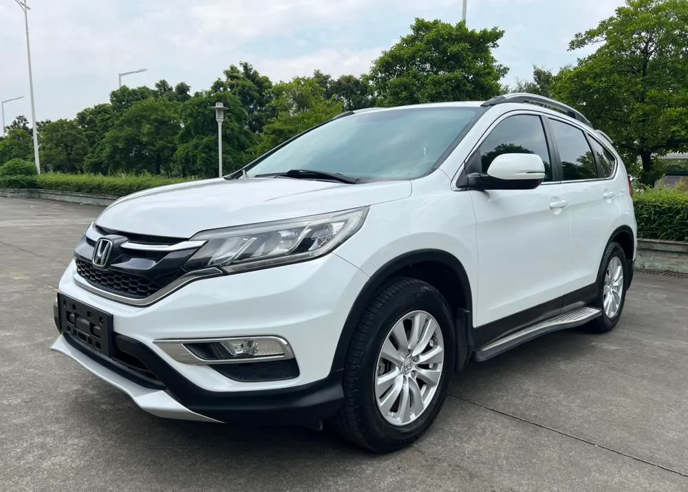 Honda CR-V 2.0L 2WD Classic Edition, 2016 — фото 1
