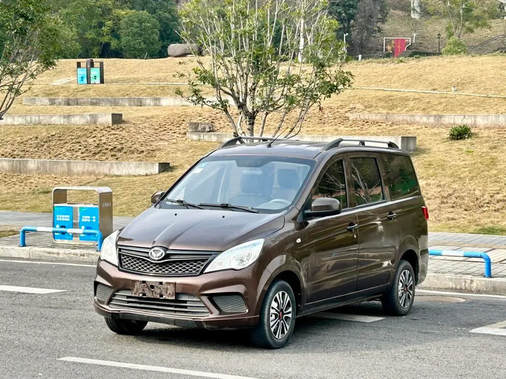 Beiqi Huansu BAIC Huansu H2, 2016
