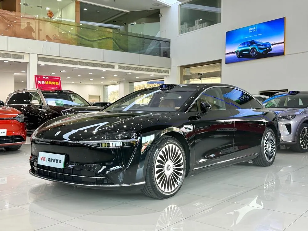 Xiangjie Stelato S9 гибрид EREV Ultra задний привод 53kWh(лидар 192 линии), 2026 — фото 1