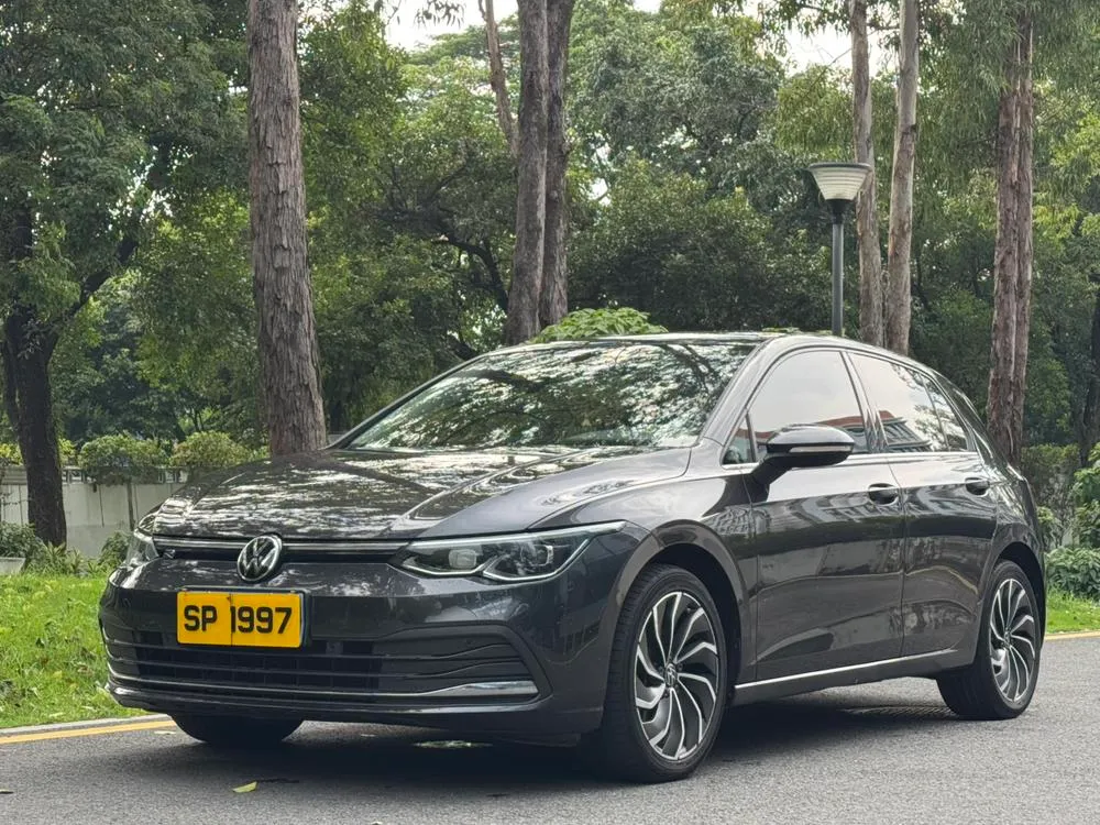Volkswagen Golf, 2021