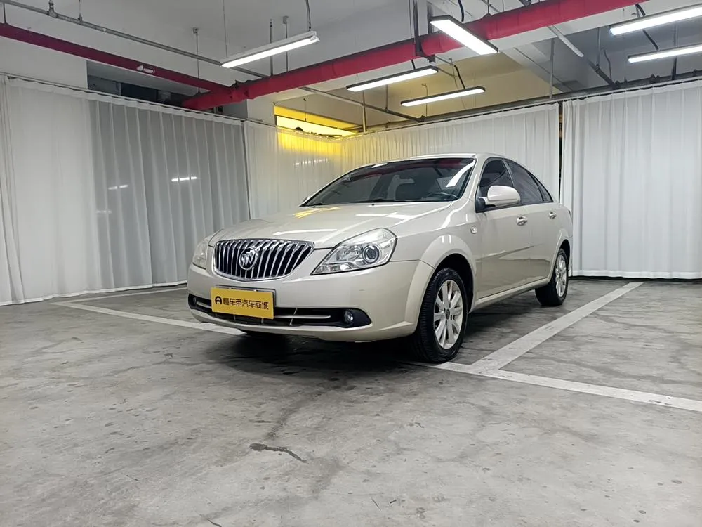 Buick Excelle, 2013