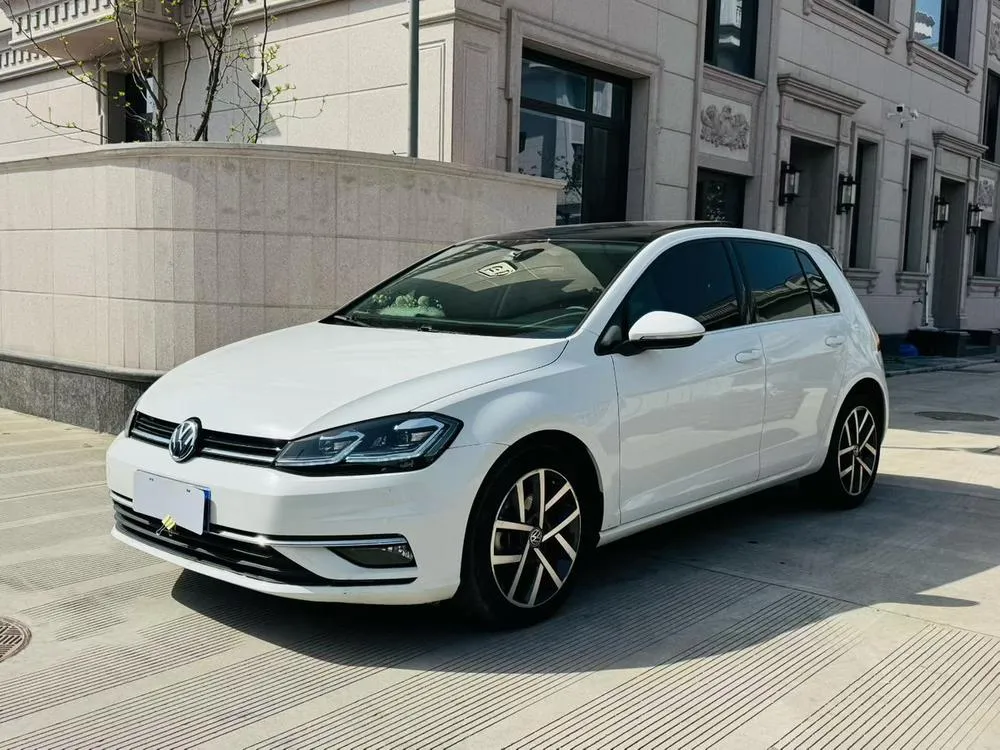 Volkswagen Golf, 2020