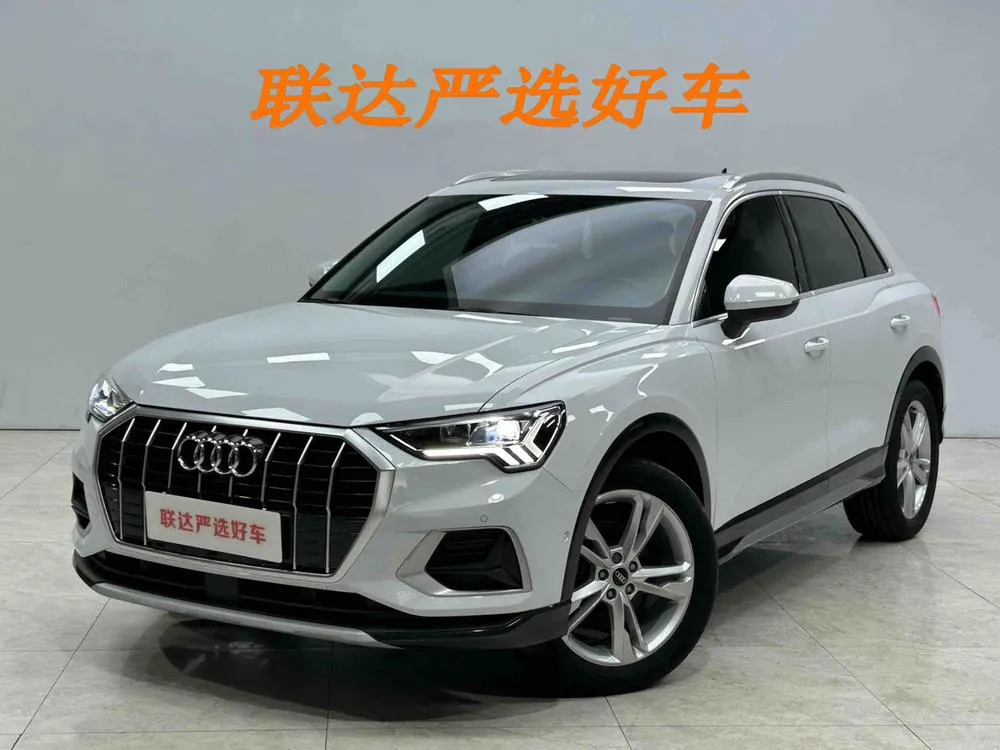 Audi Q3, 2022