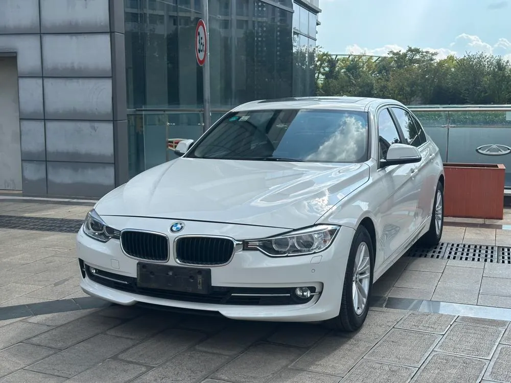 BMW 3-Series, 2015