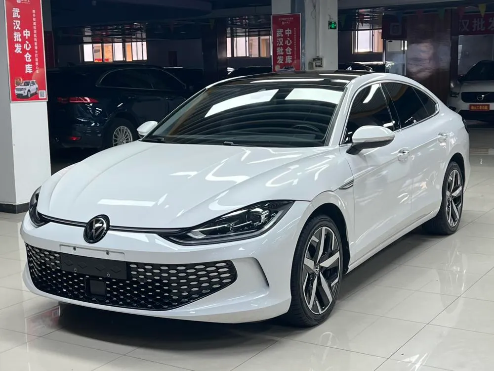 Volkswagen Lamando, 2022