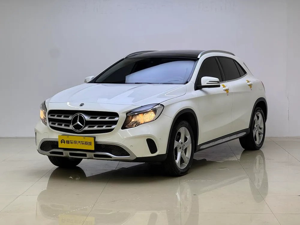 Mercedes-Benz GLA GLA 200 Version, 2018 — фото 1