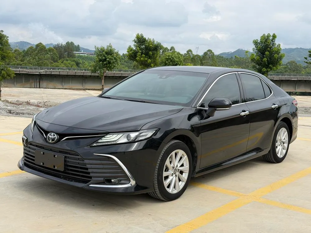 Toyota Camry 2.0G Luxury Edition, 2021 — фото 1