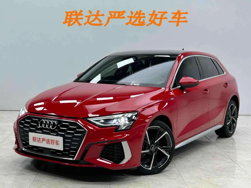 Audi A3 Sportback 35 TFSI Fashion Sport Version, 2022 — фото 1
