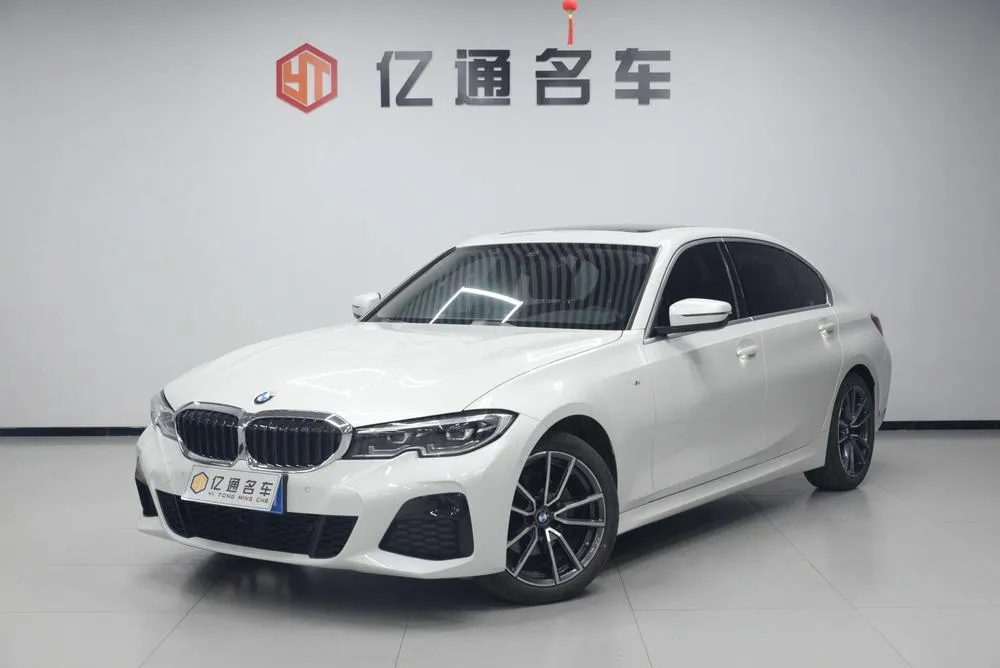 BMW 3-Series, 2021