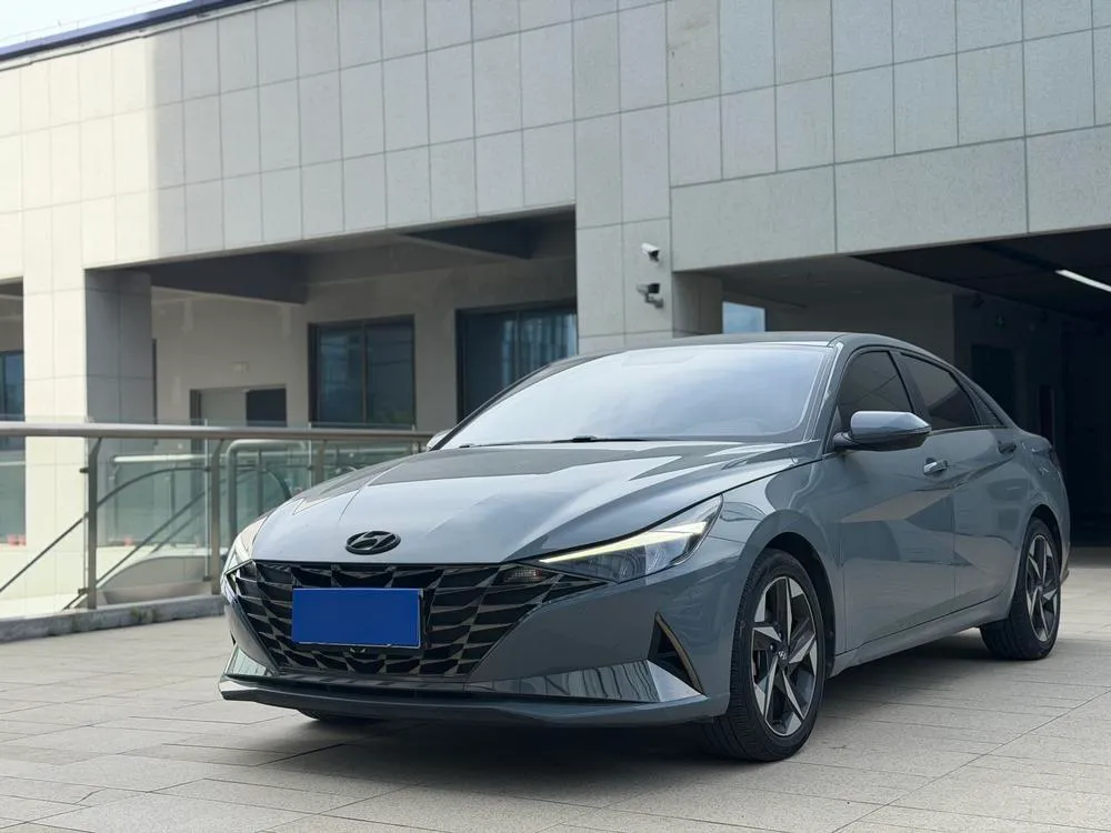 Hyundai Elantra, 2021