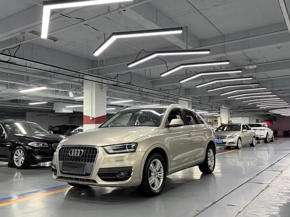 Audi Q3 30 TFSI Version, 2015 — фото 1