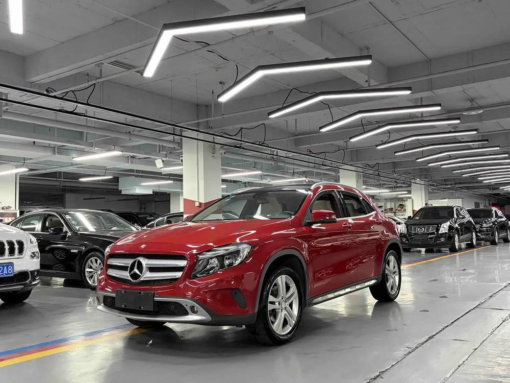 Mercedes-Benz GLA GLA 200 Version, 2016 — фото 1