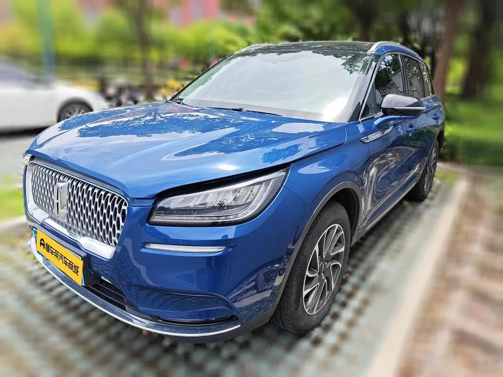 Lincoln Corsair 2.0T 2WD Prestige Edition, 2022 — фото 1
