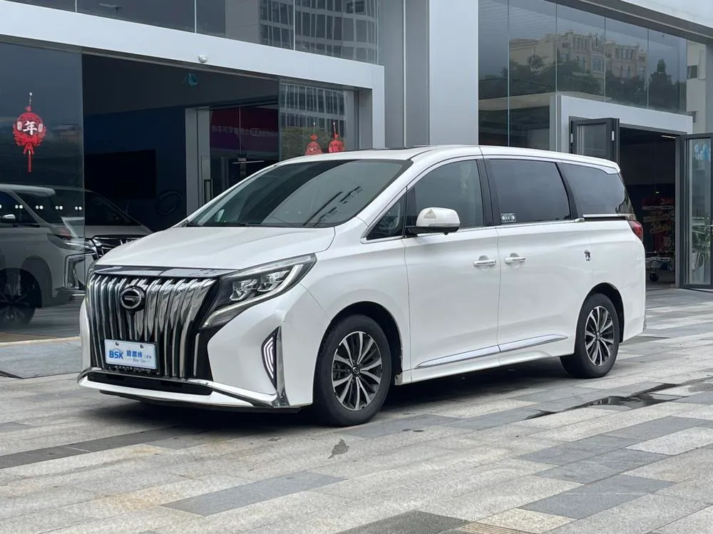 GAC Trumpchi Trumpchi M8 Facelift Series 390T Luxury Edition, 2021 — фото 1