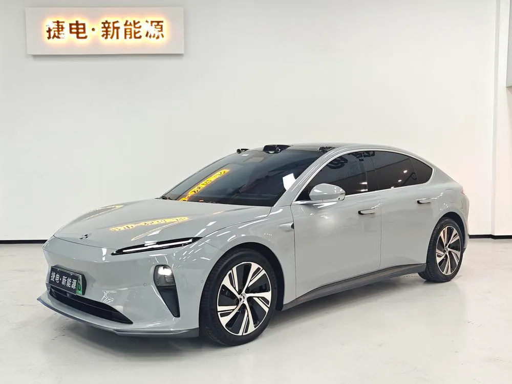 NIO ET5, 2024