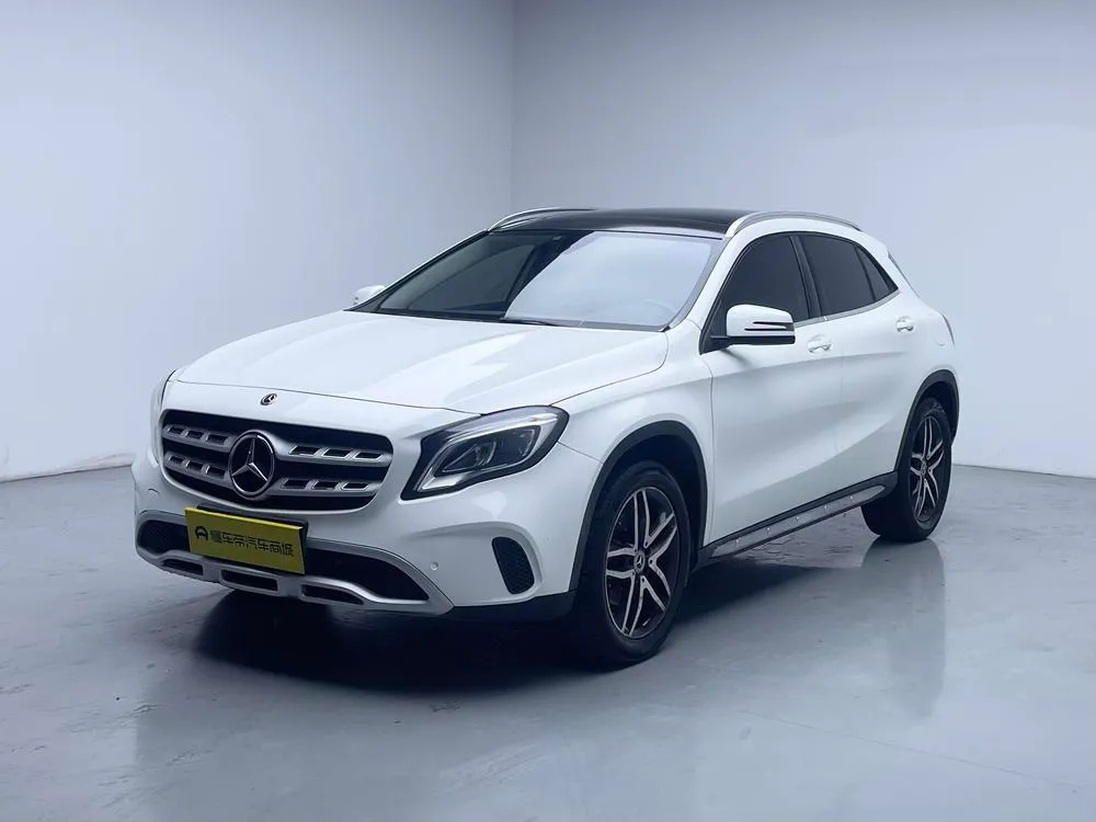 Mercedes-Benz GLA GLA 200 Fashion Version, 2017 — фото 1