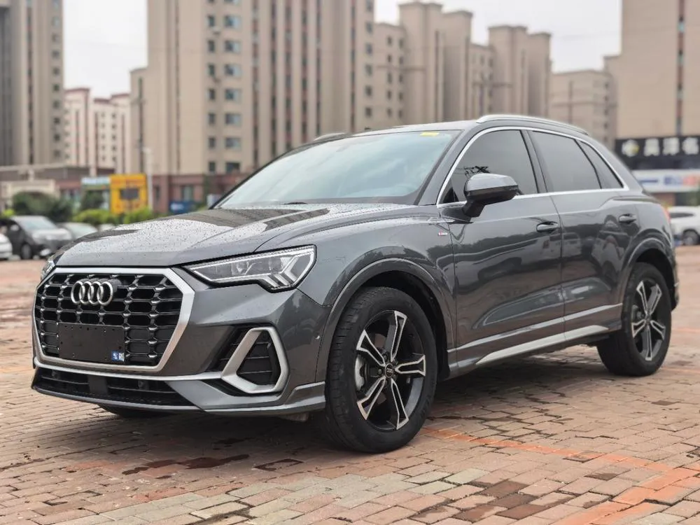 Audi Q3, 2022