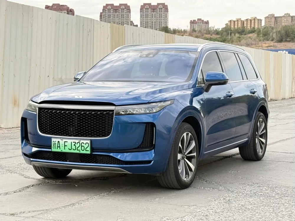 Li Auto ONE EREV 6 Seater Edition, 2020 — фото 1