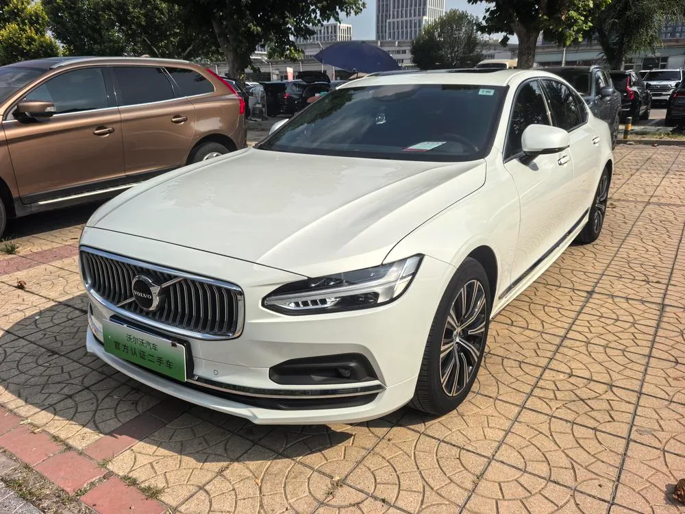 Volvo S90 B5 Luxury Edition, 2021 — фото 1