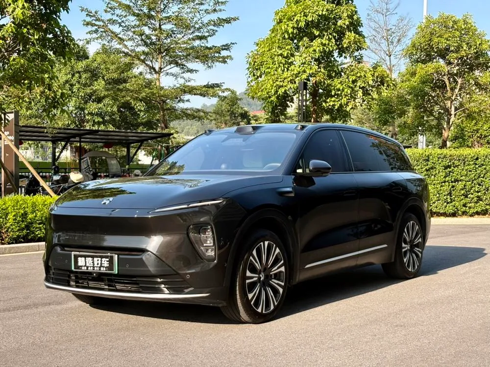 NIO ES8, 2023