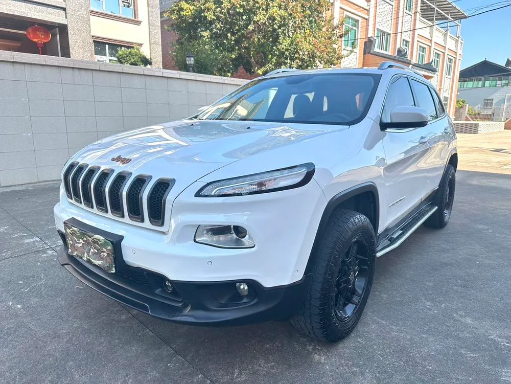 Jeep Cherokee, 2016