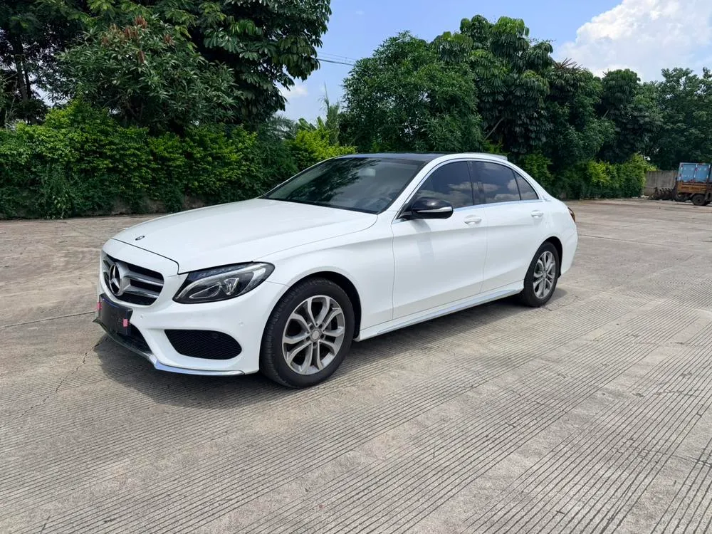Mercedes-Benz C-Class, 2017